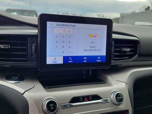 Certified 2022 Ford Explorer XLT image 26