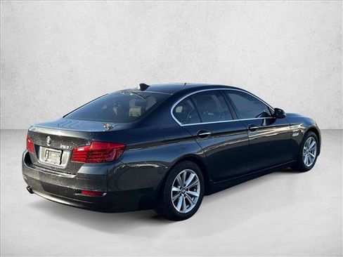 Used 2016 BMW 528i Sedan image 5