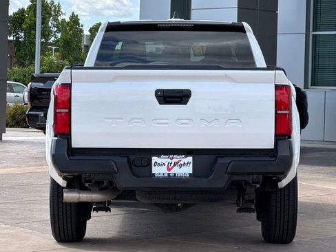 Used 2024 Toyota Tacoma SR RWD image 5