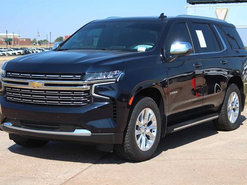 Used 2023 Chevrolet Tahoe Premier AWD/4WD image 4
