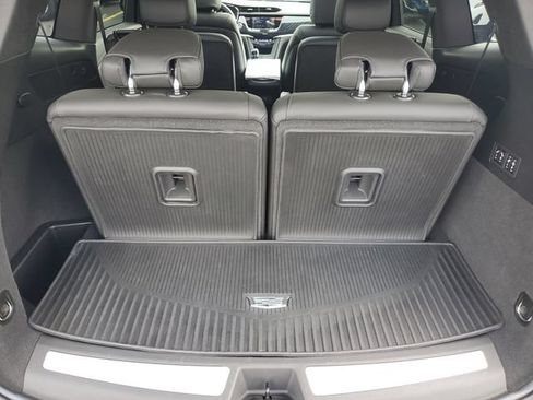 Certified 2024 Cadillac XT6 Premium Luxury w/ Technology Package AWD/4WD image 9
