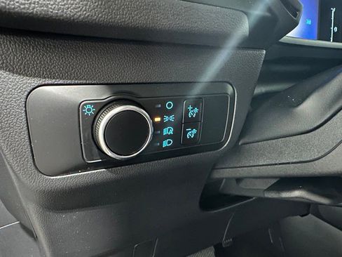 Used 2025 Ford Escape ST-Line FWD image 16