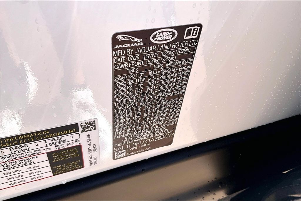 New 2026 Land Rover Range Rover Sport Dynamic SE AWD/4WD image 13