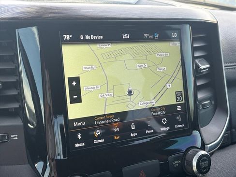 Used 2019 RAM 1500 Laramie image 4