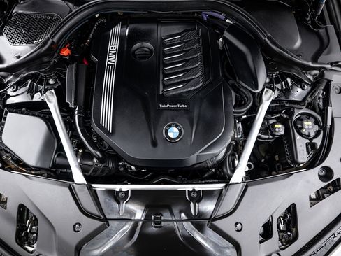 Used 2021 BMW 540i xDrive image 25