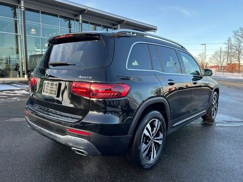 Used 2025 Mercedes-Benz GLB 250 4MATIC image 7