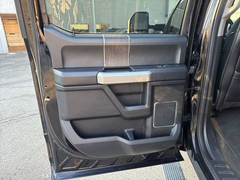 Used 2021 Ford F250 Lariat w/ Lariat Ultimate Package image 14