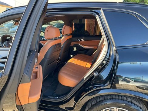 Used 2021 BMW X5 xDrive45e w/ M Sport Package image 7