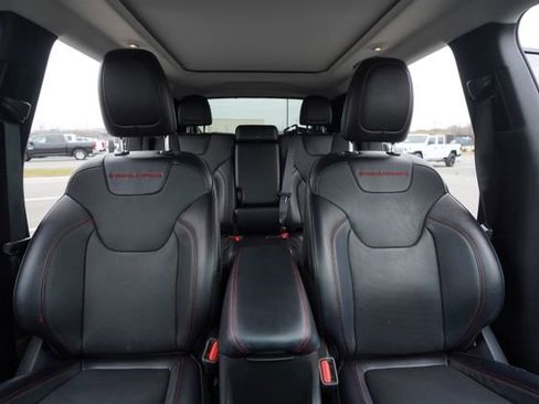 Used 2022 Jeep Cherokee Trailhawk w/ Sun, Sound & Nav Group image 34