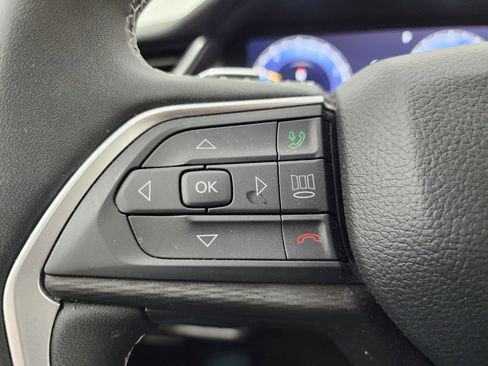 Used 2023 Jeep Grand Cherokee L Laredo w/ Trailer Tow Group (B) image 19