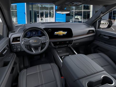 New 2026 Chevrolet Suburban High Country AWD/4WD image 46
