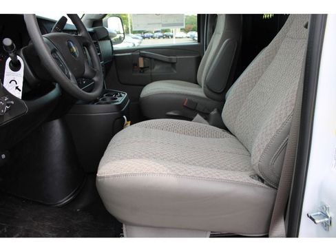 New 2025 Chevrolet Express 2500 w/ Driver Convenience Package image 12