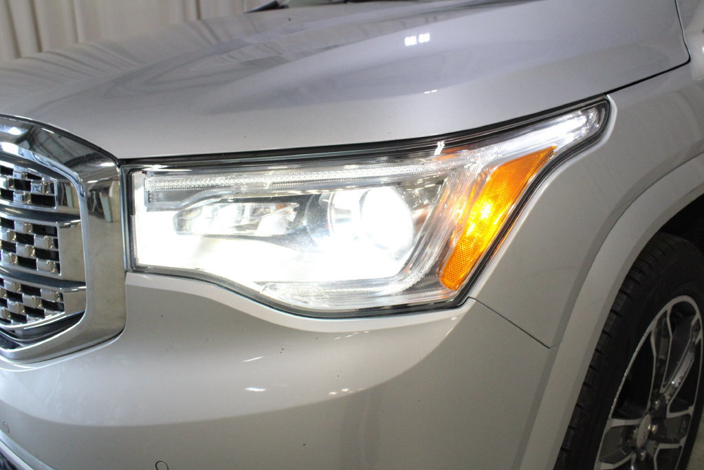 Used 2019 GMC Acadia Denali AWD/4WD image 37