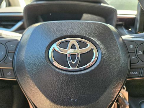 Used 2026 Toyota Corolla LE FWD image 23