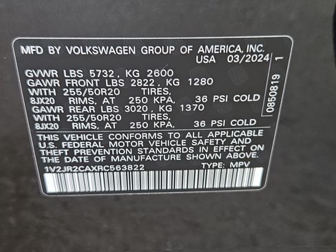 Used 2024 Volkswagen Atlas SE FWD image 34