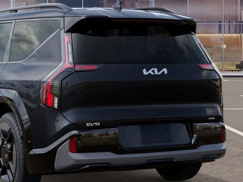 New 2026 Kia EV9 GT-Line AWD/4WD image 16