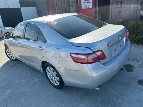Used 2007 Toyota Camry XLE image 4