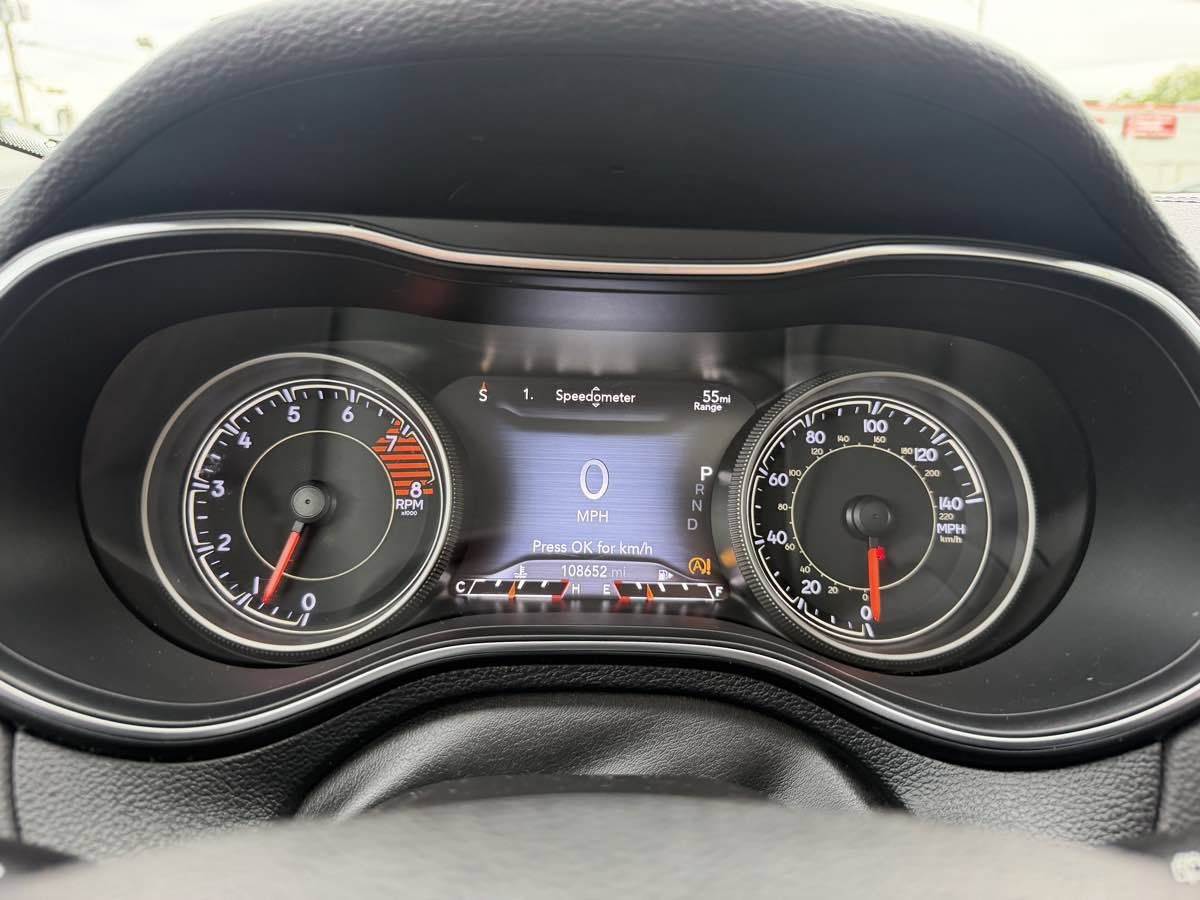 Used 2019 Jeep Cherokee Limited w/ Trailer Tow Group AWD/4WD image 33
