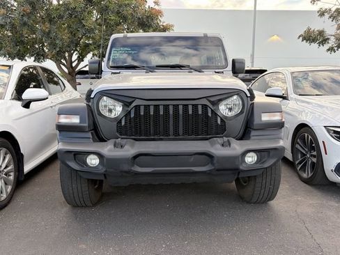 Used 2019 Jeep Wrangler Unlimited Sport S image 2