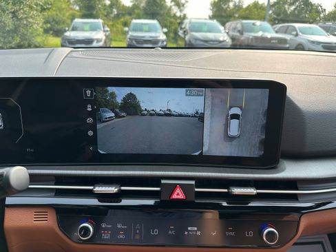 New 2026 Kia Sportage X-Line w/ X-Line Technology Package AWD/4WD image 39