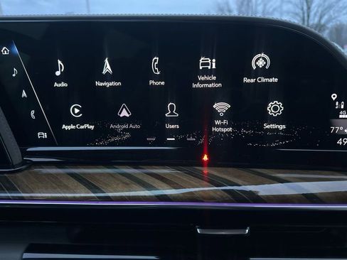 Used 2021 Cadillac Escalade ESV Sport Platinum image 28