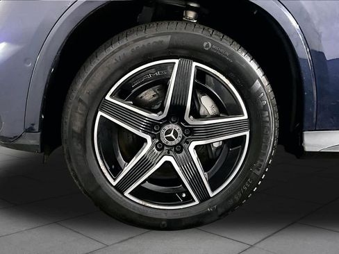 Used 2023 Mercedes-Benz GLC 300 4MATIC image 11