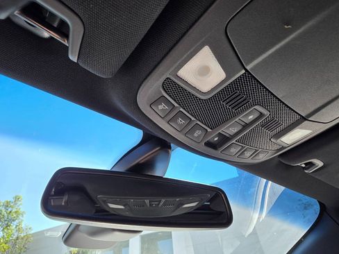 Used 2020 Lincoln MKZ Reserve image 32