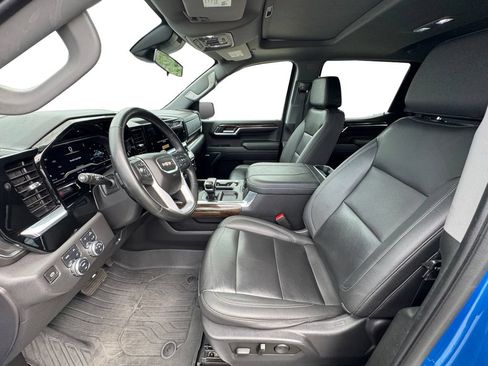 Used 2023 GMC Sierra 1500 Elevation w/ Elevation Premium Package AWD/4WD image 11