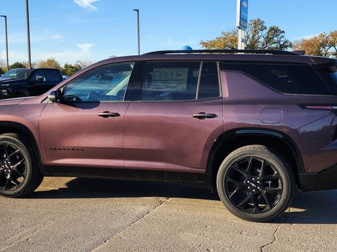 New 2026 Chevrolet Traverse RS image 6