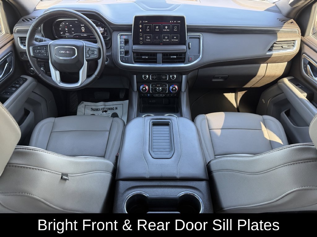 Used 2023 GMC Yukon SLT w/ SLT Luxury Package AWD/4WD image 10