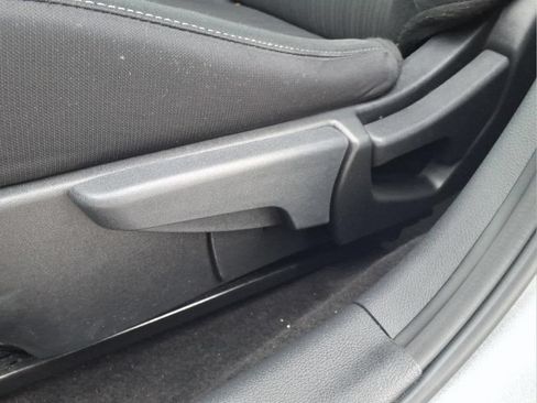 Used 2024 Nissan Sentra SV FWD image 26