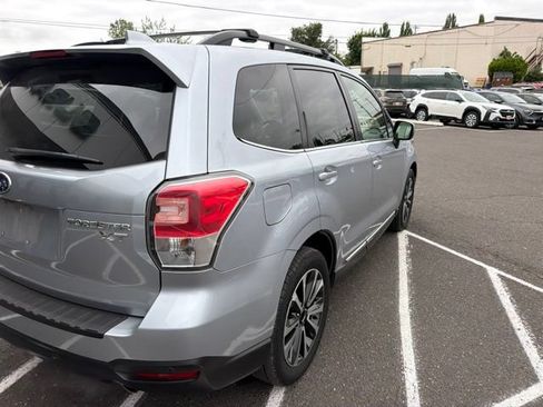 Used 2017 Subaru Forester 2.0XT Touring AWD/4WD image 8