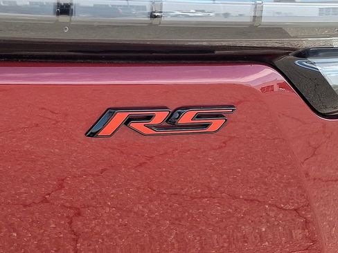 Used 2025 Chevrolet Equinox EV RS image 31