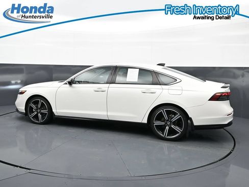Used 2023 Honda Accord Sport image 6