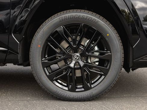 New 2026 Toyota RAV4 XSE AWD/4WD image 4