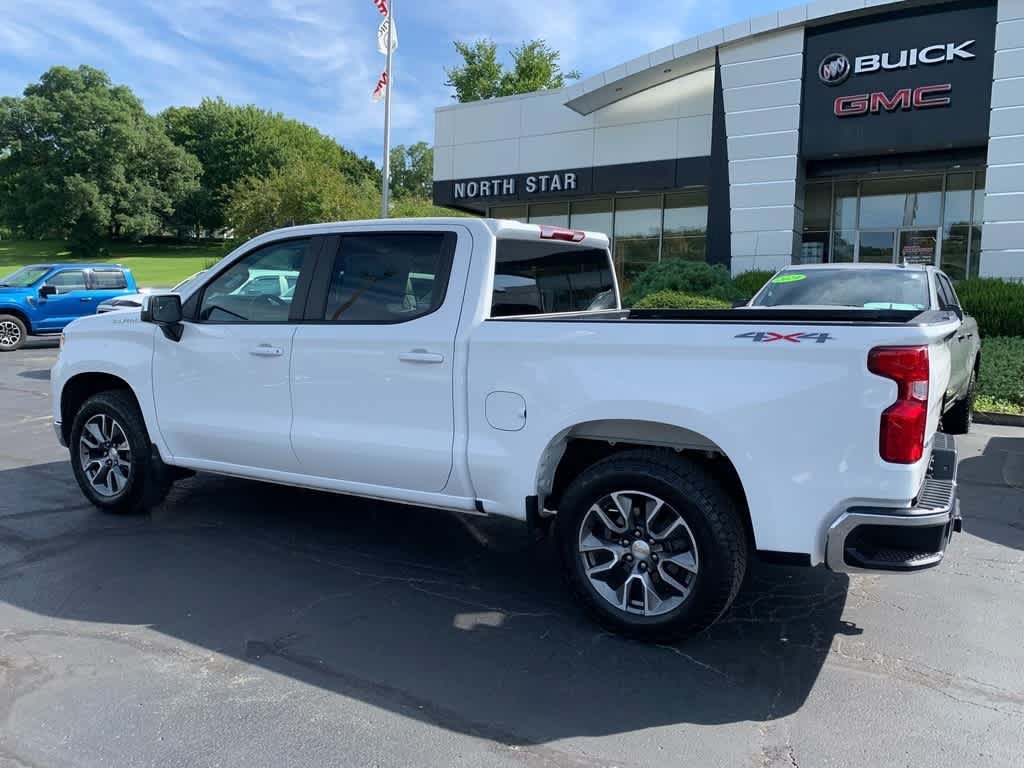 Certified 2024 Chevrolet Silverado 1500 LT AWD/4WD image 2