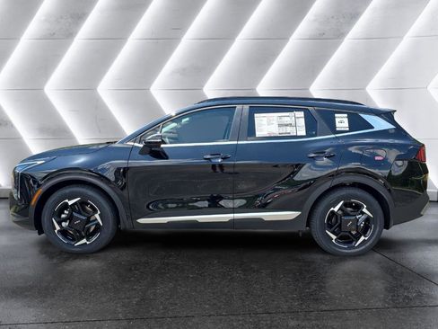 New 2026 Kia Sportage EX w/ EX Panorama Roof Package FWD image 2