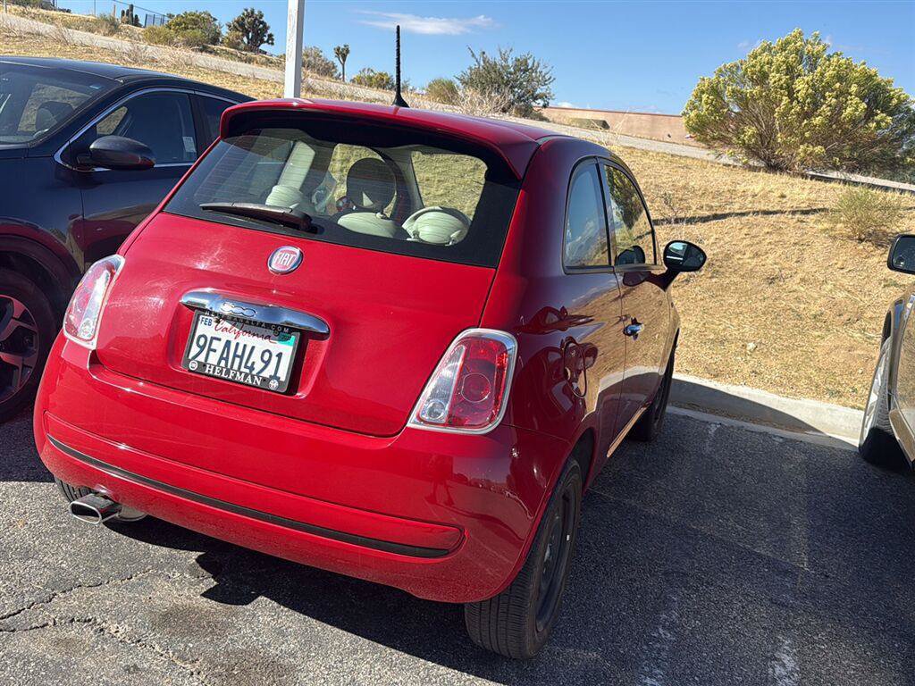 Used 2015 FIAT 500 Pop FWD image 3