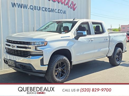 Used 2019 Chevrolet Silverado 1500 LT w/ All-Star Edition AWD/4WD image 3