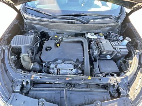 Used 2024 Chevrolet Equinox LS w/ LS Convenience Package image 29