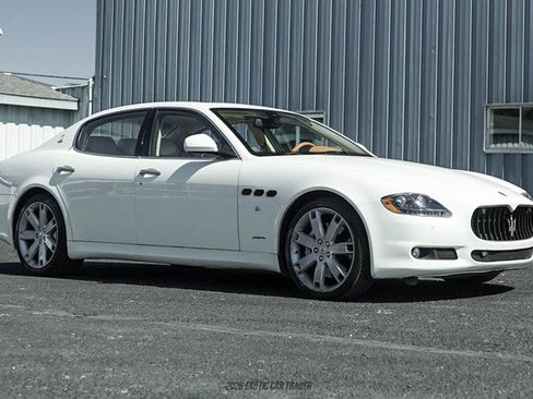 Used 2011 Maserati Quattroporte S RWD image 12