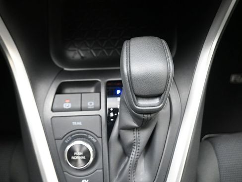 Used 2025 Toyota RAV4 LE image 10