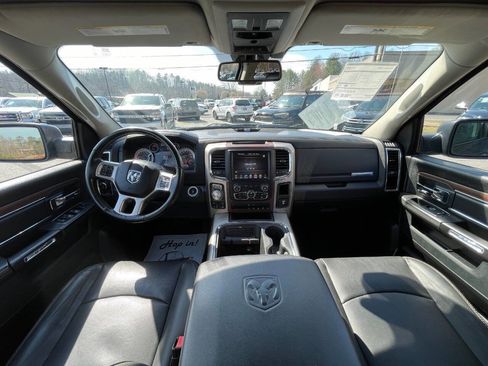 Used 2017 RAM 1500 Laramie w/ Convenience Group image 21