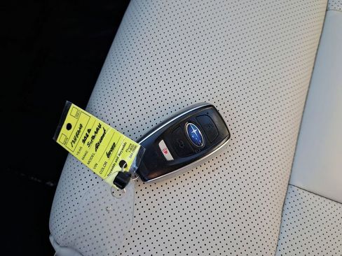 Used 2023 Subaru Ascent Limited w/ Technology Package image 31