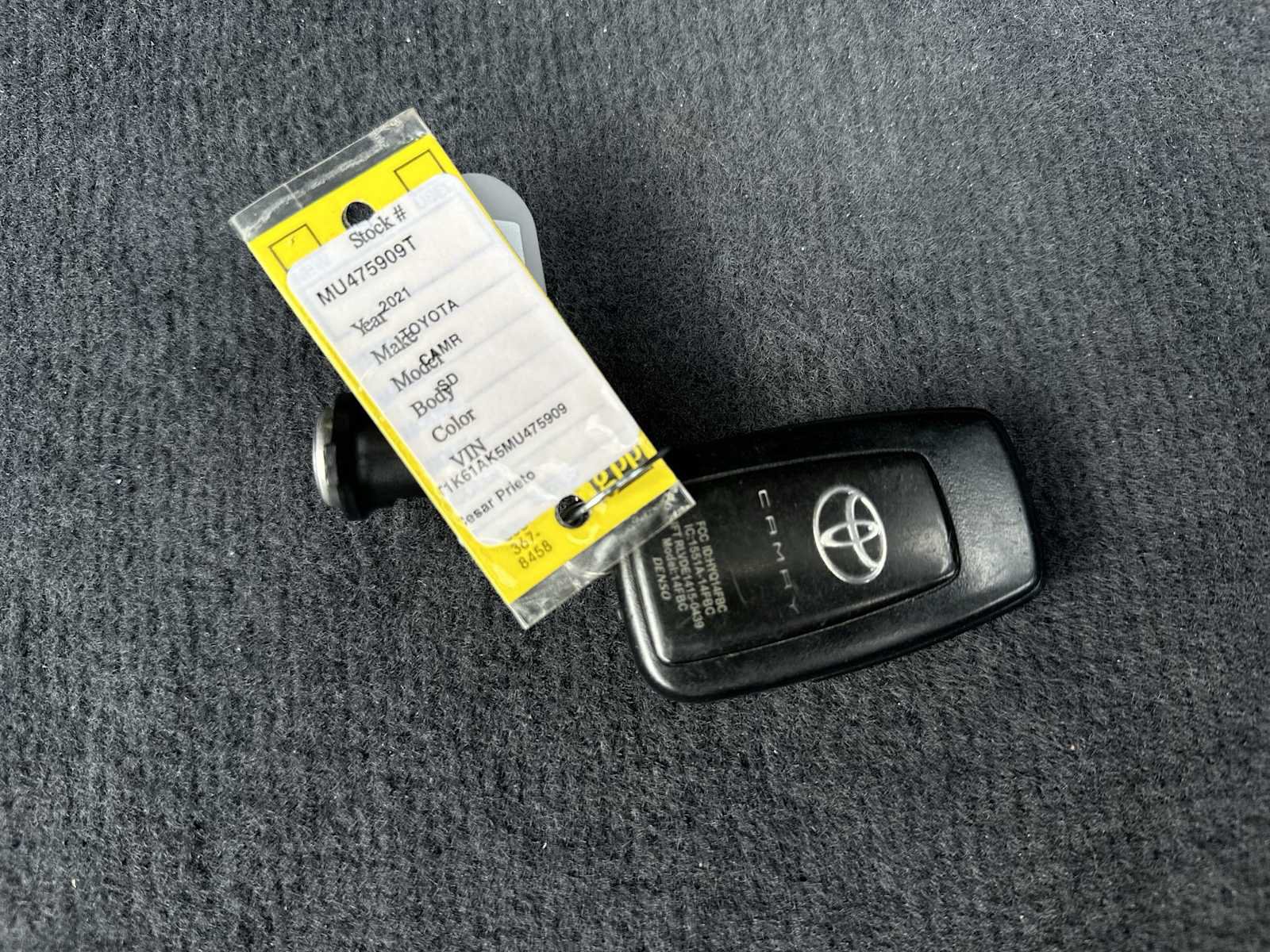 Used 2021 Toyota Camry XSE FWD image 28