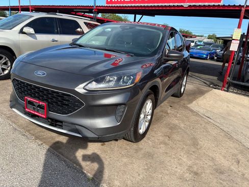 Used 2020 Ford Escape SE AWD/4WD image 6