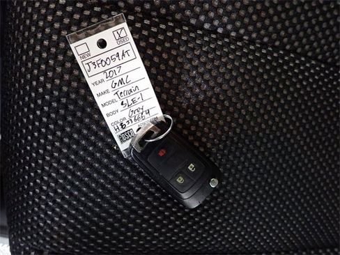 Used 2017 GMC Terrain SLE image 35