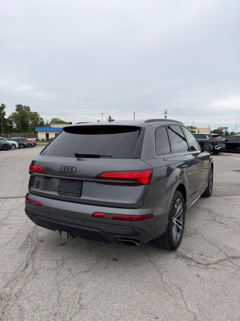 Used 2025 Audi Q7 2.0T Premium Plus w/ Premium Plus Package AWD/4WD image 5