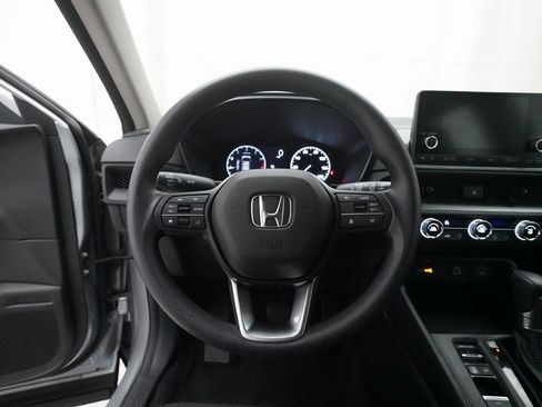 Certified 2023 Honda CR-V LX image 4