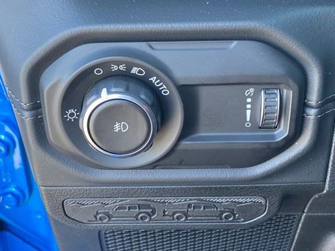 New 2025 Jeep Wrangler Sahara image 27